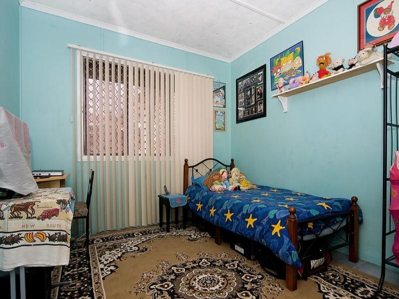 29 Child Street, Riverview QLD 4303