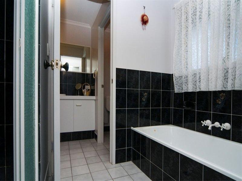 230 Henty Drive, Redbank Plains QLD 4301