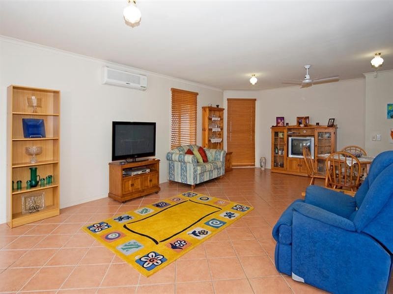 4 Andrews Court, Goodna QLD 4300