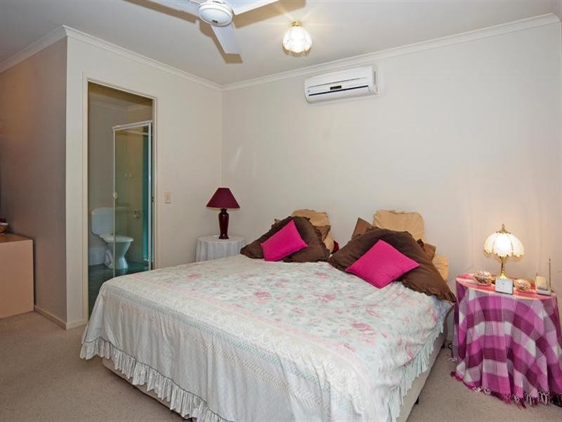 4 Andrews Court, Goodna QLD 4300