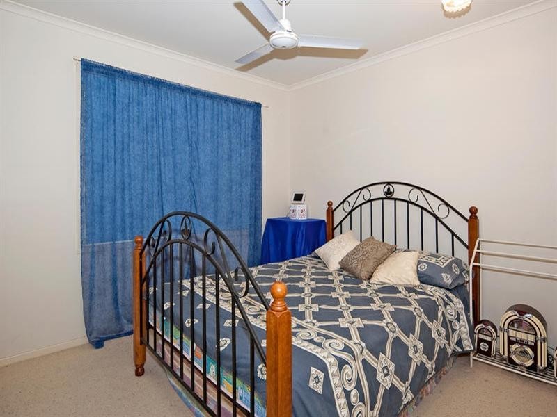 4 Andrews Court, Goodna QLD 4300