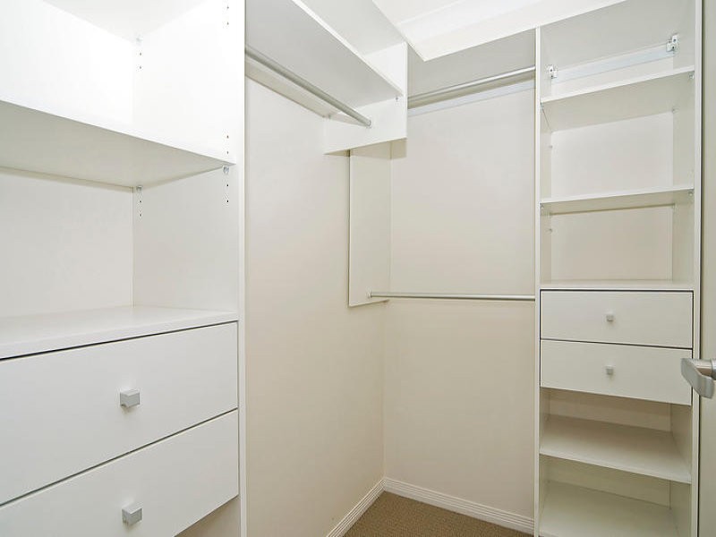 77 Bellevue Road, Goodna QLD 4300