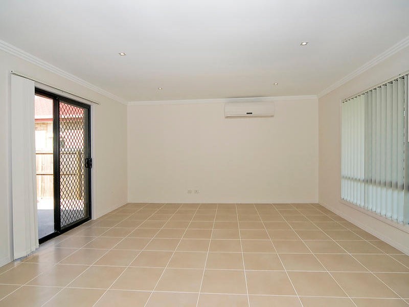 77 Bellevue Road, Goodna QLD 4300