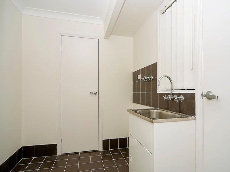 77 Bellevue Road, Goodna QLD 4300