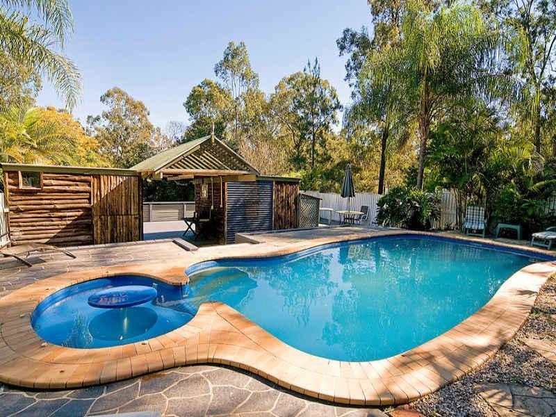 111 Fiona Street, Bellbird Park QLD 4300