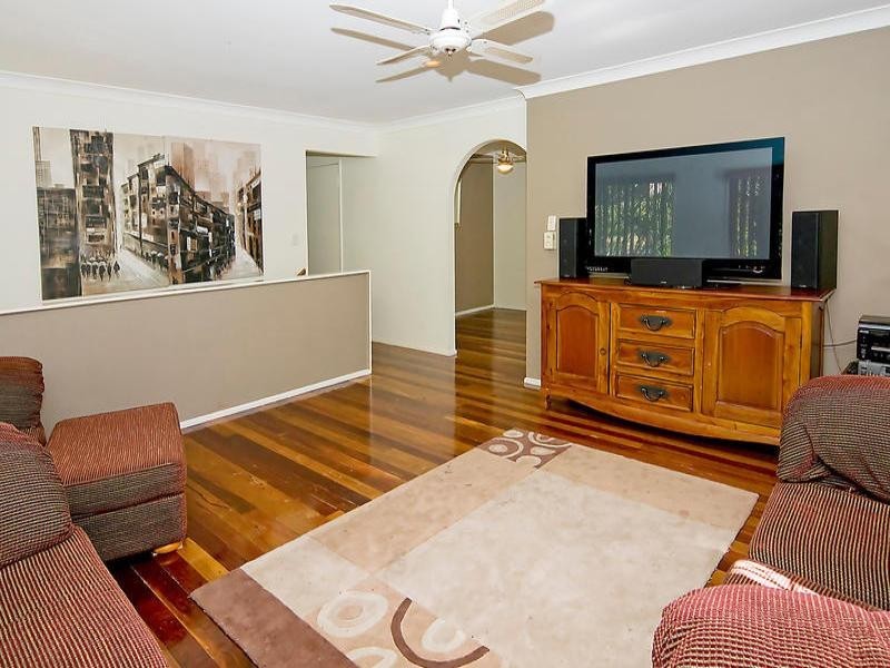 111 Fiona Street, Bellbird Park QLD 4300