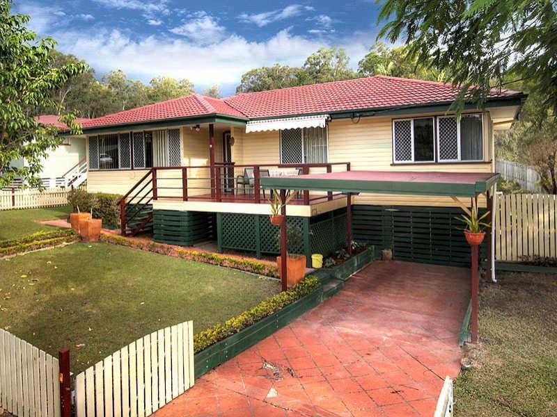 9 Castle Street, Goodna QLD 4300
