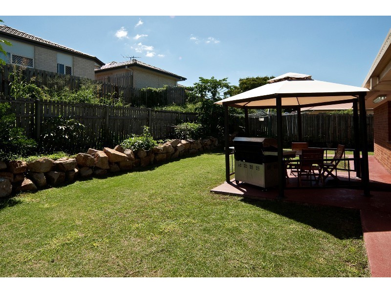 102 Highbury Drive, Redbank Plains QLD 4301