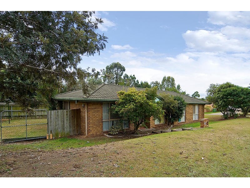 6 Jenkins Court, Goodna QLD 4300