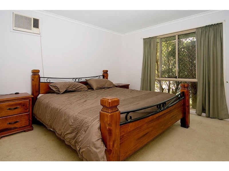 6 Jenkins Court, Goodna QLD 4300