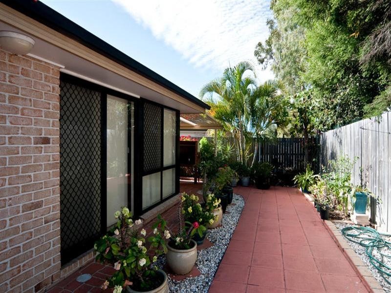 15 Clifford Court, Goodna QLD 4300