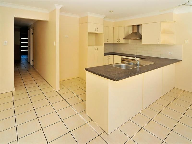 30 Collins Street, Collingwood Park QLD 4301