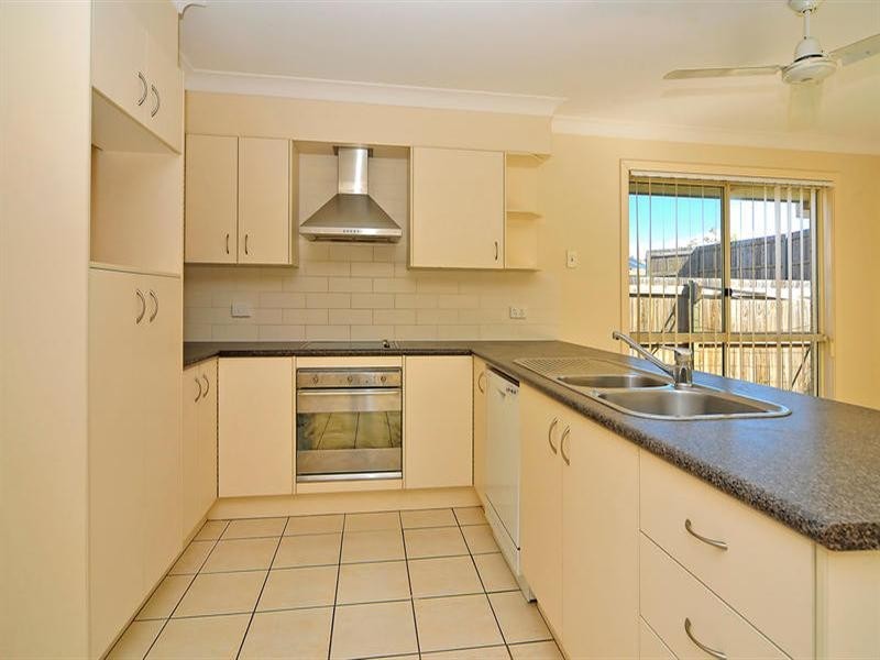 30 Collins Street, Collingwood Park QLD 4301