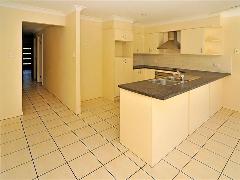 30 Collins Street, Collingwood Park QLD 4301