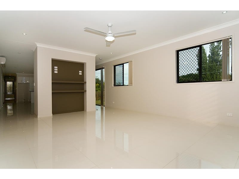 1 Gramby Street, Bellbird Park QLD 4300
