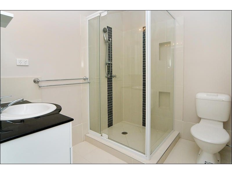 1 Gramby Street, Bellbird Park QLD 4300