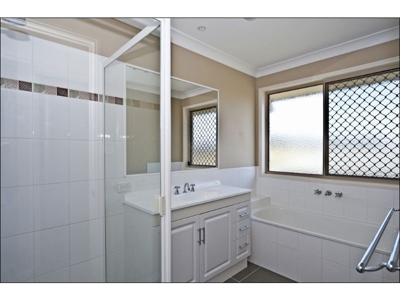 35 Riverpark Drive, Karalee QLD 4306