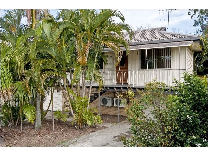 67 Redbank Plains Road, Goodna QLD 4300