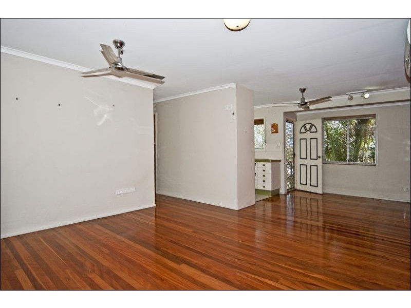 67 Redbank Plains Road, Goodna QLD 4300