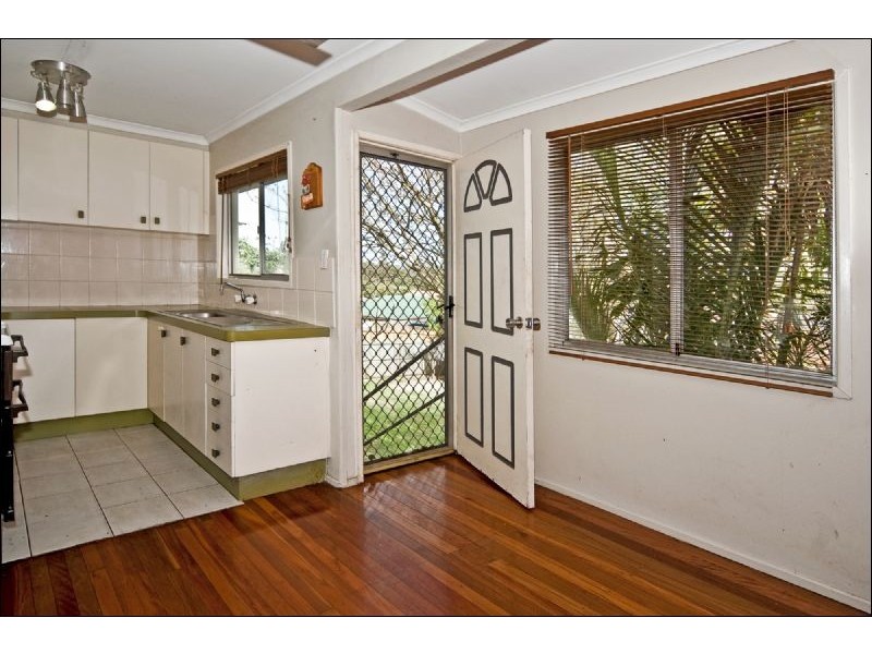 67 Redbank Plains Road, Goodna QLD 4300