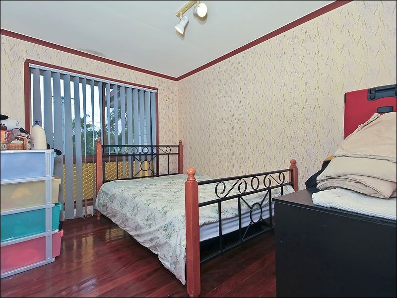 50 Lorraine Street, Camira QLD 4300