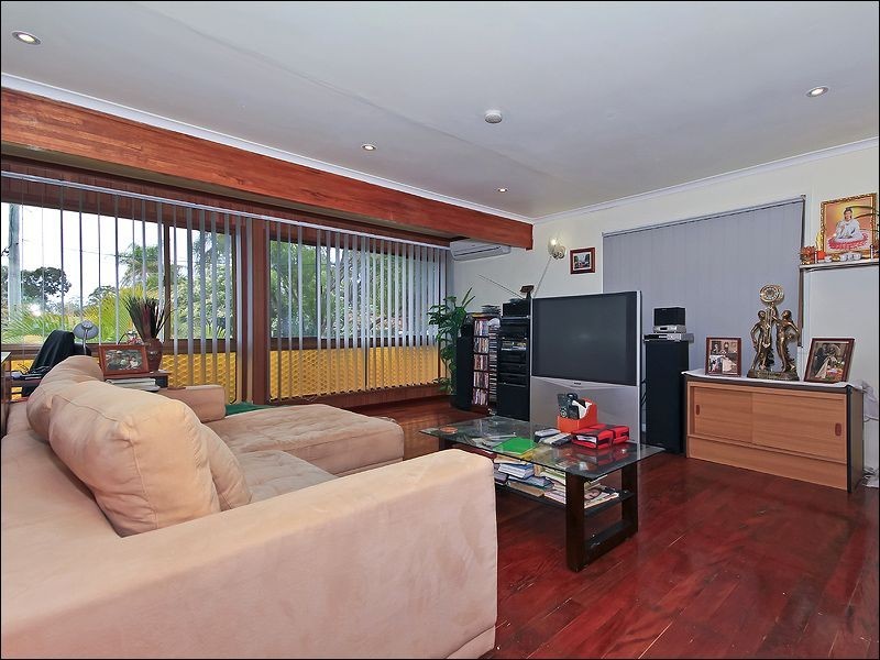 50 Lorraine Street, Camira QLD 4300