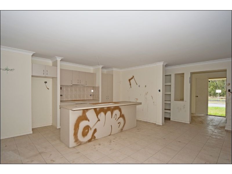 19 Deborah Drive, Collingwood Park QLD 4301