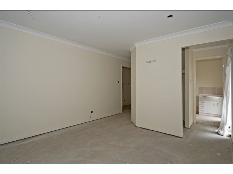 19 Deborah Drive, Collingwood Park QLD 4301