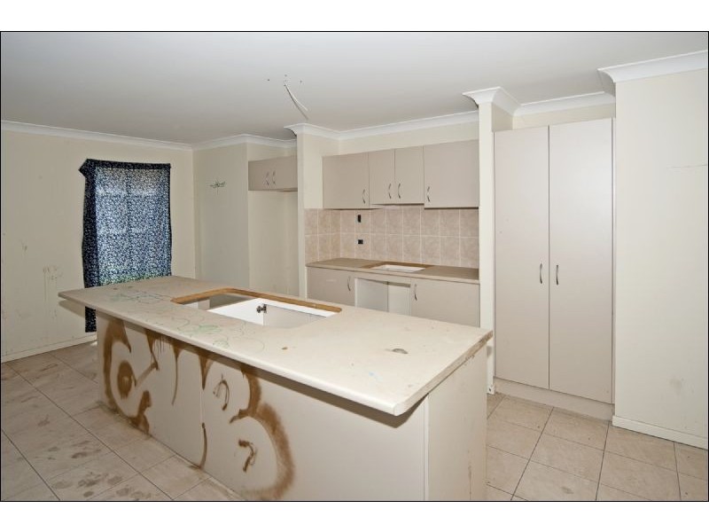 19 Deborah Drive, Collingwood Park QLD 4301