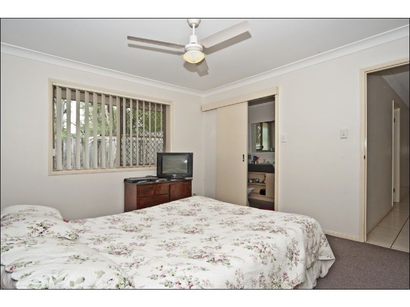 11 Dove Close, Goodna QLD 4300