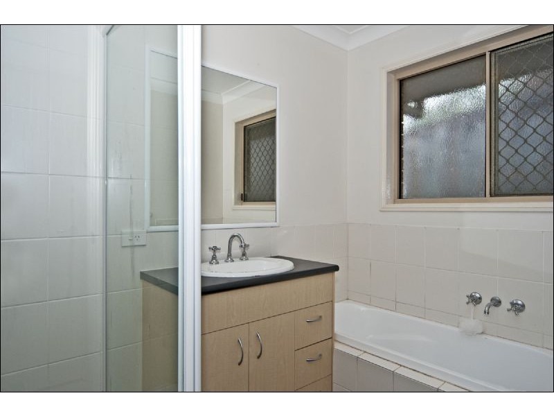 11 Dove Close, Goodna QLD 4300
