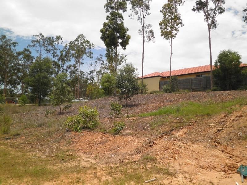 7 Lakes Entrance Drive, Springfield Lakes QLD 4300