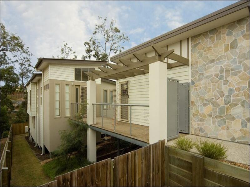 9 Heathwood Place, Collingwood Park QLD 4301