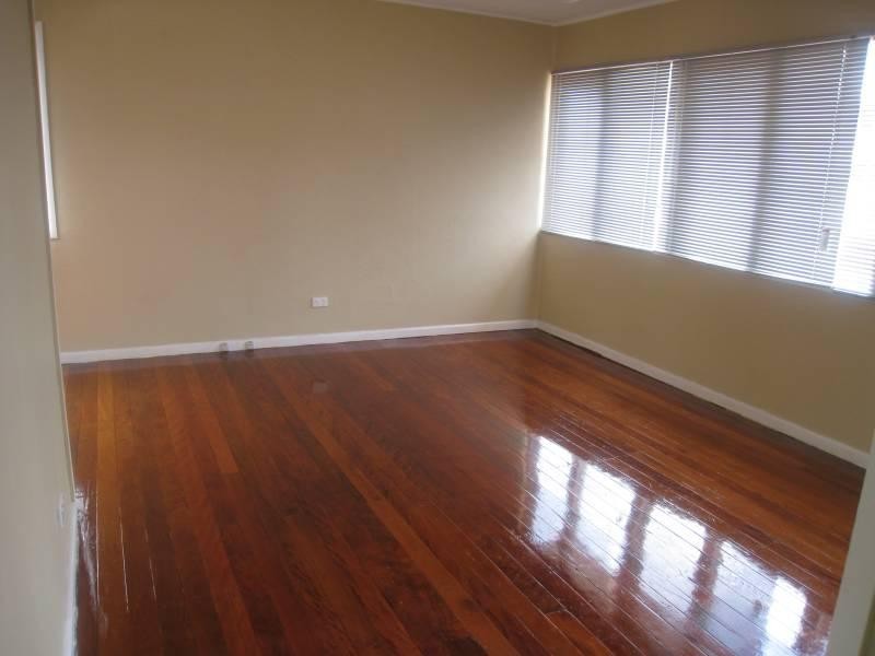 65 Redbank Plains Road, Goodna QLD 4300