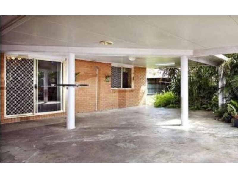 6 Cameron Street, Redbank Plains QLD 4301