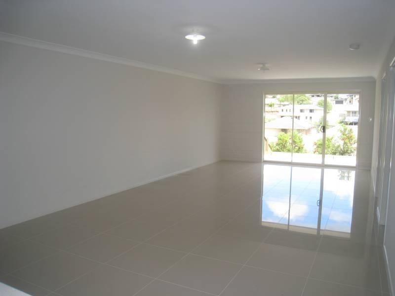 11 Tone Drive, Collingwood Park QLD 4301