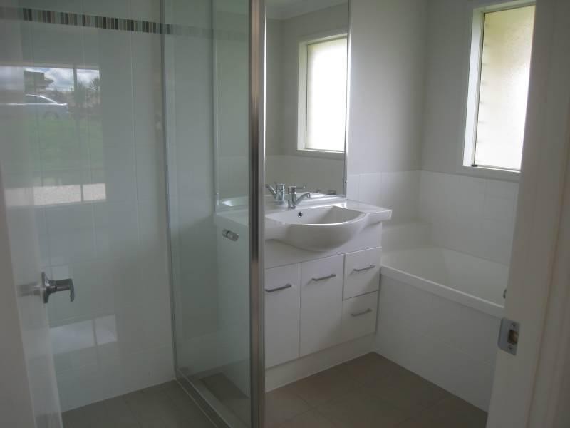 11 Tone Drive, Collingwood Park QLD 4301