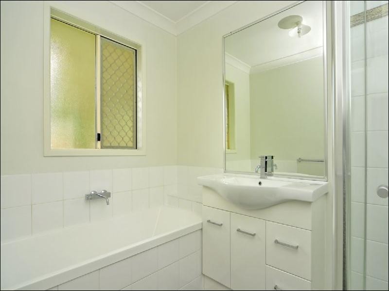 9 Lodge Court, Goodna QLD 4300