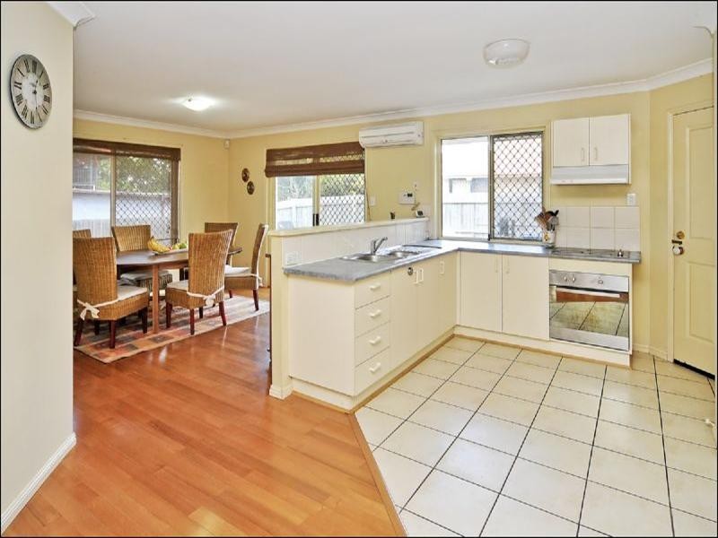 2 Palmer Crescent, Wacol QLD 4076