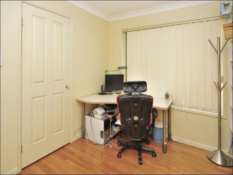 2 Palmer Crescent, Wacol QLD 4076