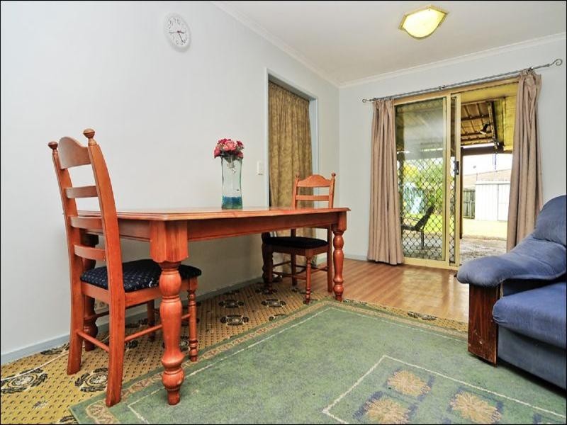 9 Scullin Street, Collingwood Park QLD 4301