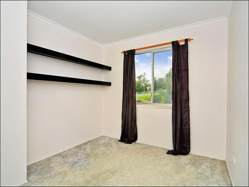 6 Halletts Road, Redbank Plains QLD 4301