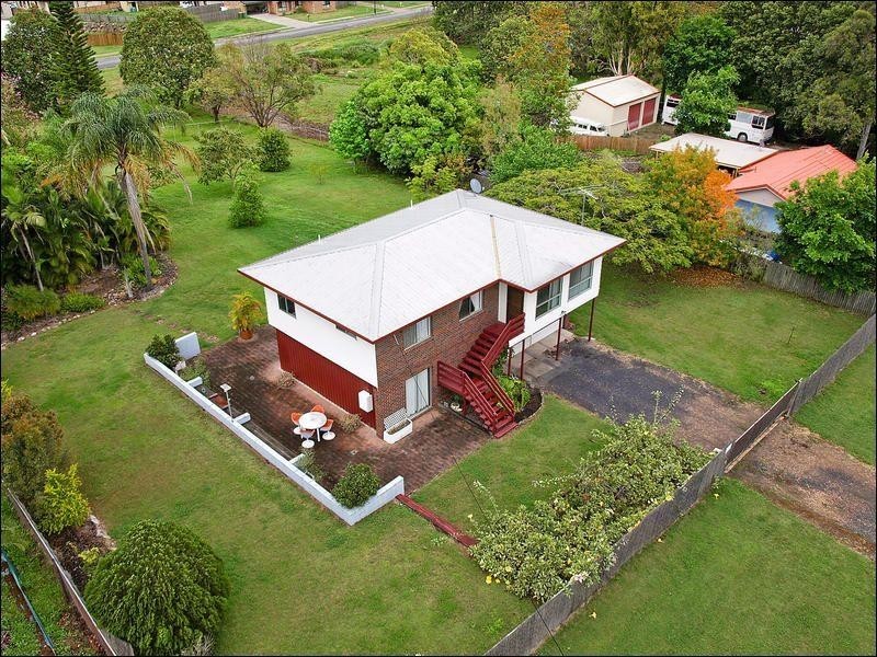 6 Halletts Road, Redbank Plains QLD 4301