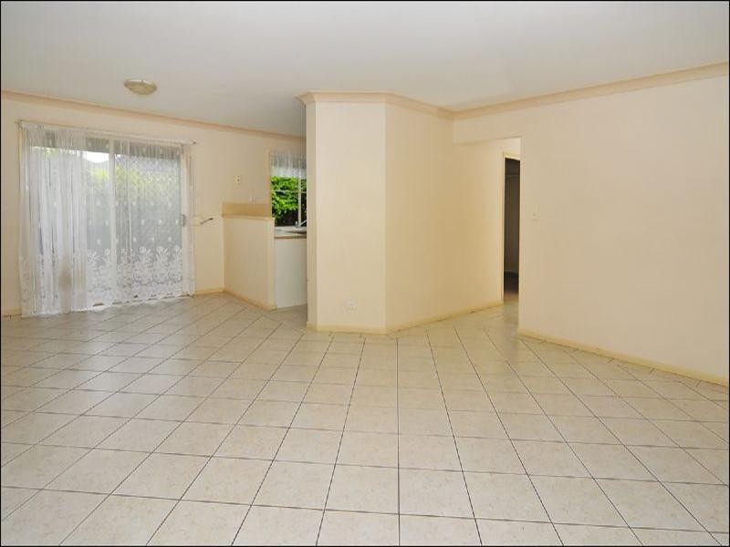 5 Evergreen Place, Redbank Plains QLD 4301