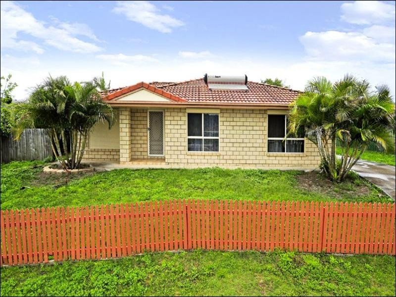 5 Evergreen Place, Redbank Plains QLD 4301