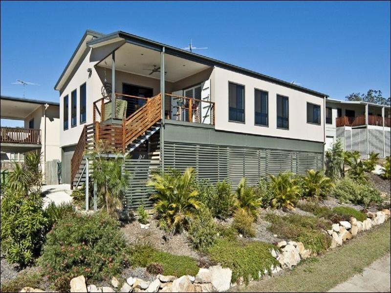 2 Griffin Crescent, Collingwood Park QLD 4301