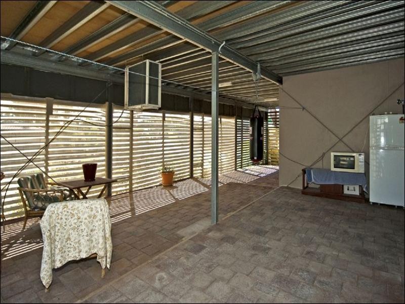 2 Griffin Crescent, Collingwood Park QLD 4301