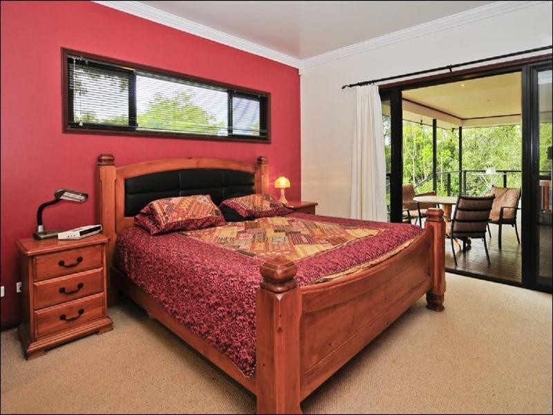 60 Oak Street, Bellbird Park QLD 4300