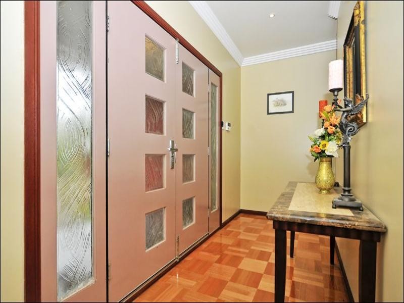 60 Oak Street, Bellbird Park QLD 4300