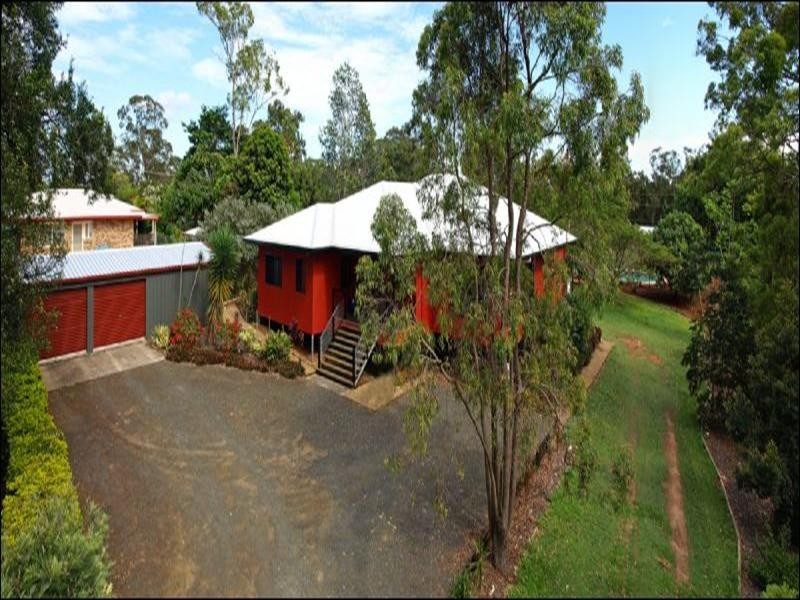 60 Oak Street, Bellbird Park QLD 4300